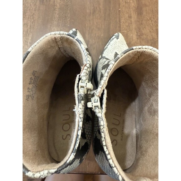 Snake Print Ankle Boots Pointed Toe Zip Block Heel Faux Snakeskin Booties US 7.5 - Picture 6 of 10